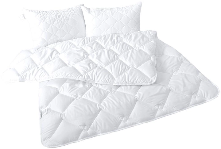 Изысканный комфорт: Всесезонный набор для сна с антиаллергенным одеялом и подушками